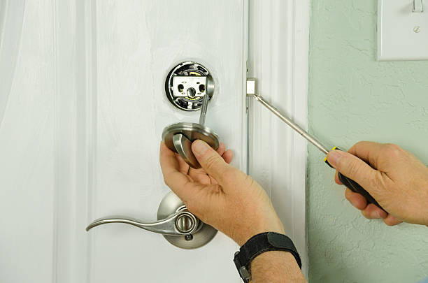 Becoming a Locksmith: Do You Have What It Takes?
