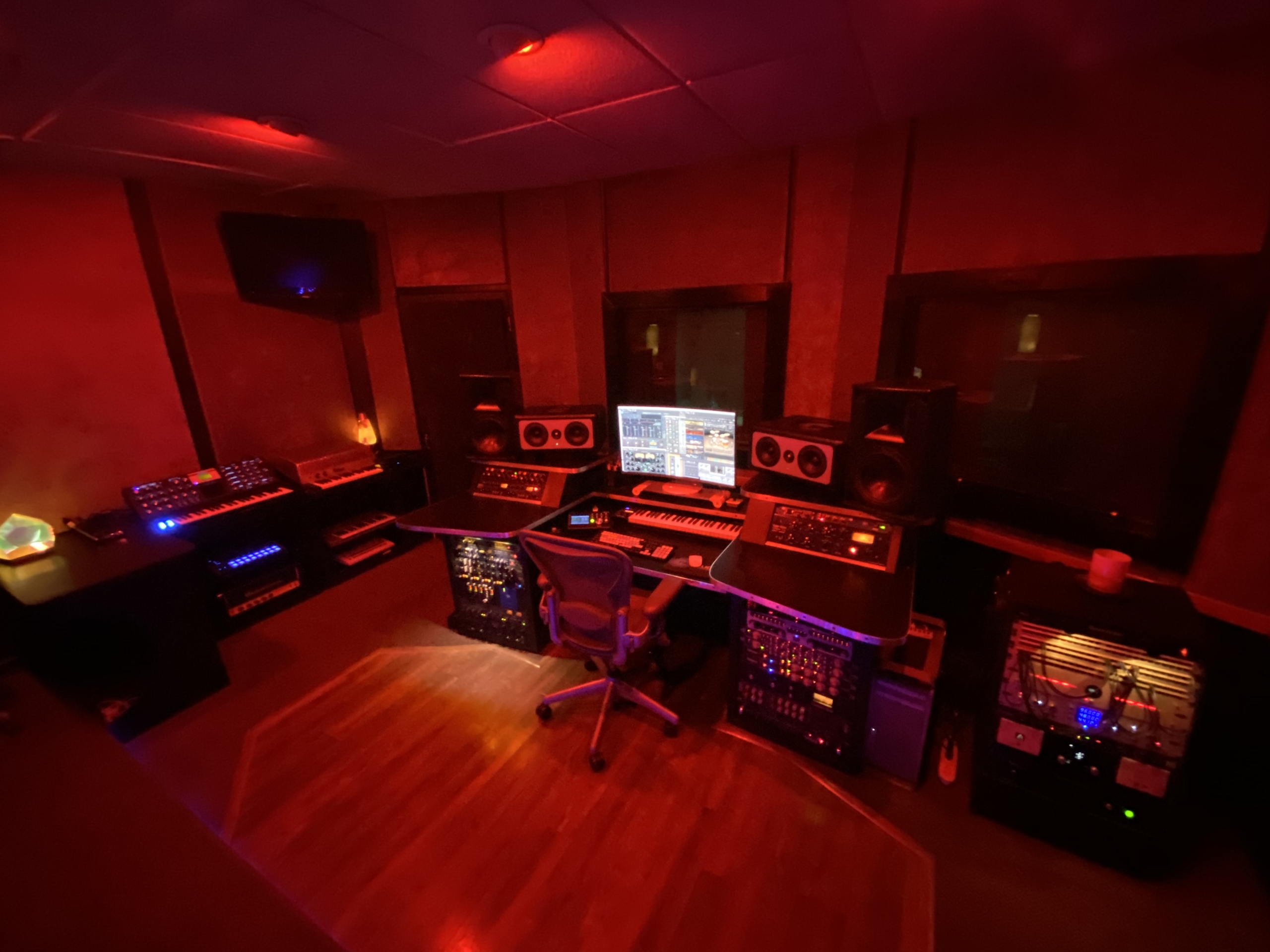 The recroding studios in atlanta are waiting for you to catapult your career