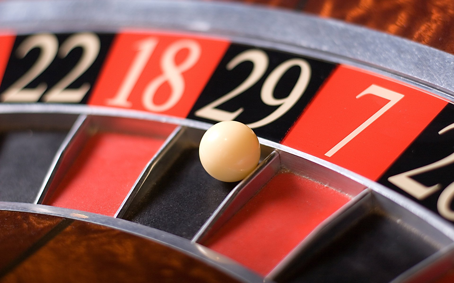 Agen Judi online – Why you should choose online gambling?
