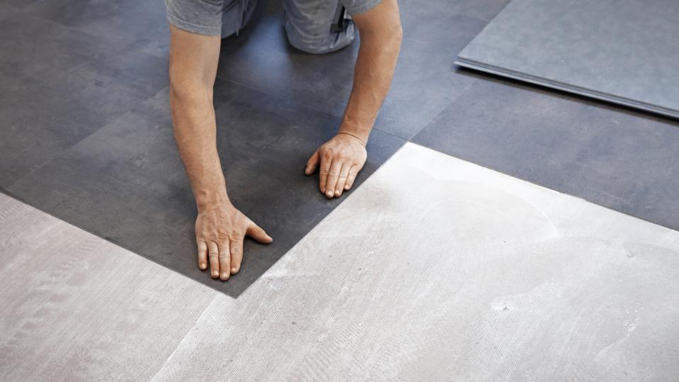 What are the benefits of vinyl tiles?