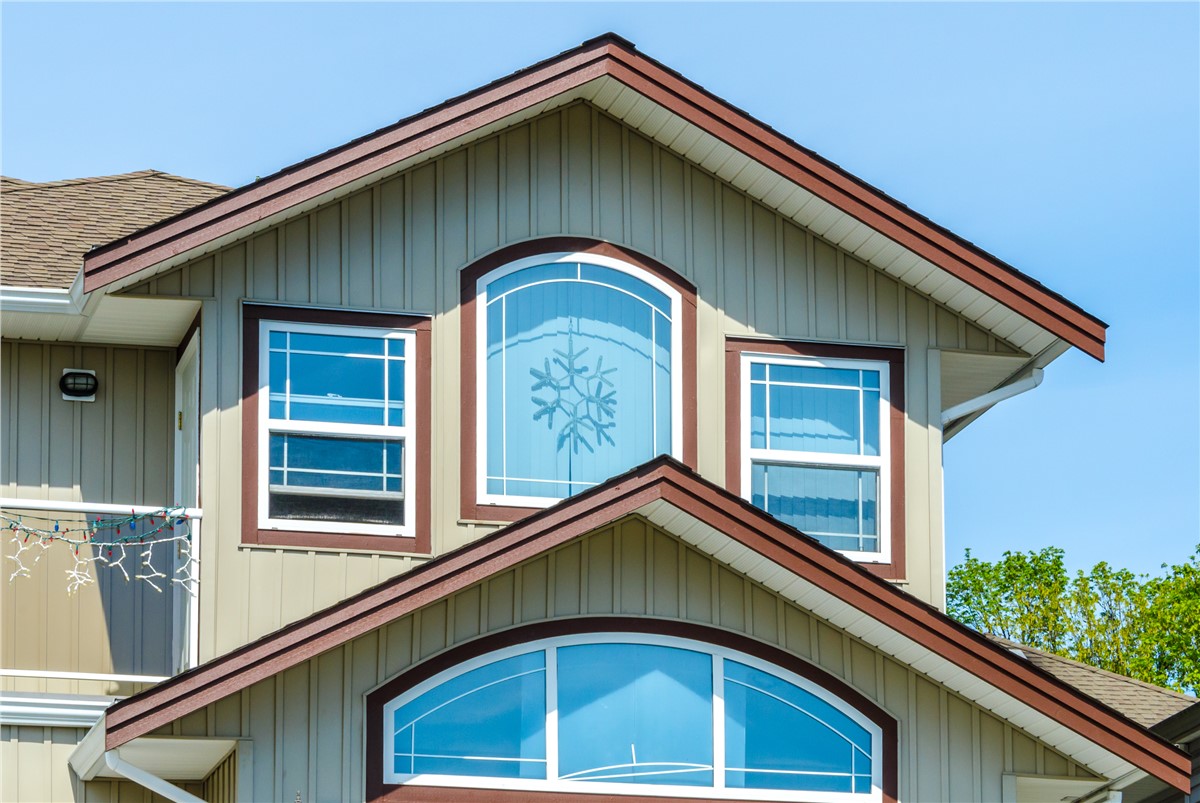 What are the benefits of installing replacement windows?