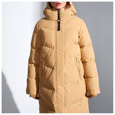 Urban Chic: The Elvine Wardrobe Essentials